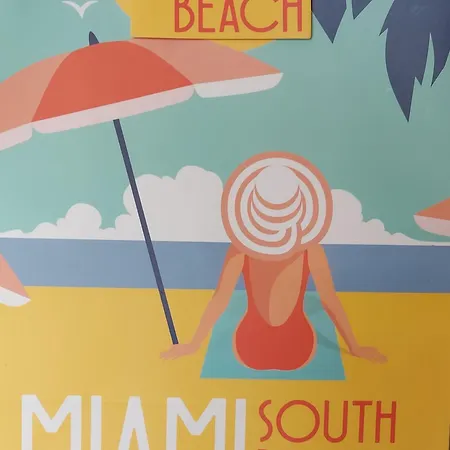 Miami 227 カレタ・デ・フステ